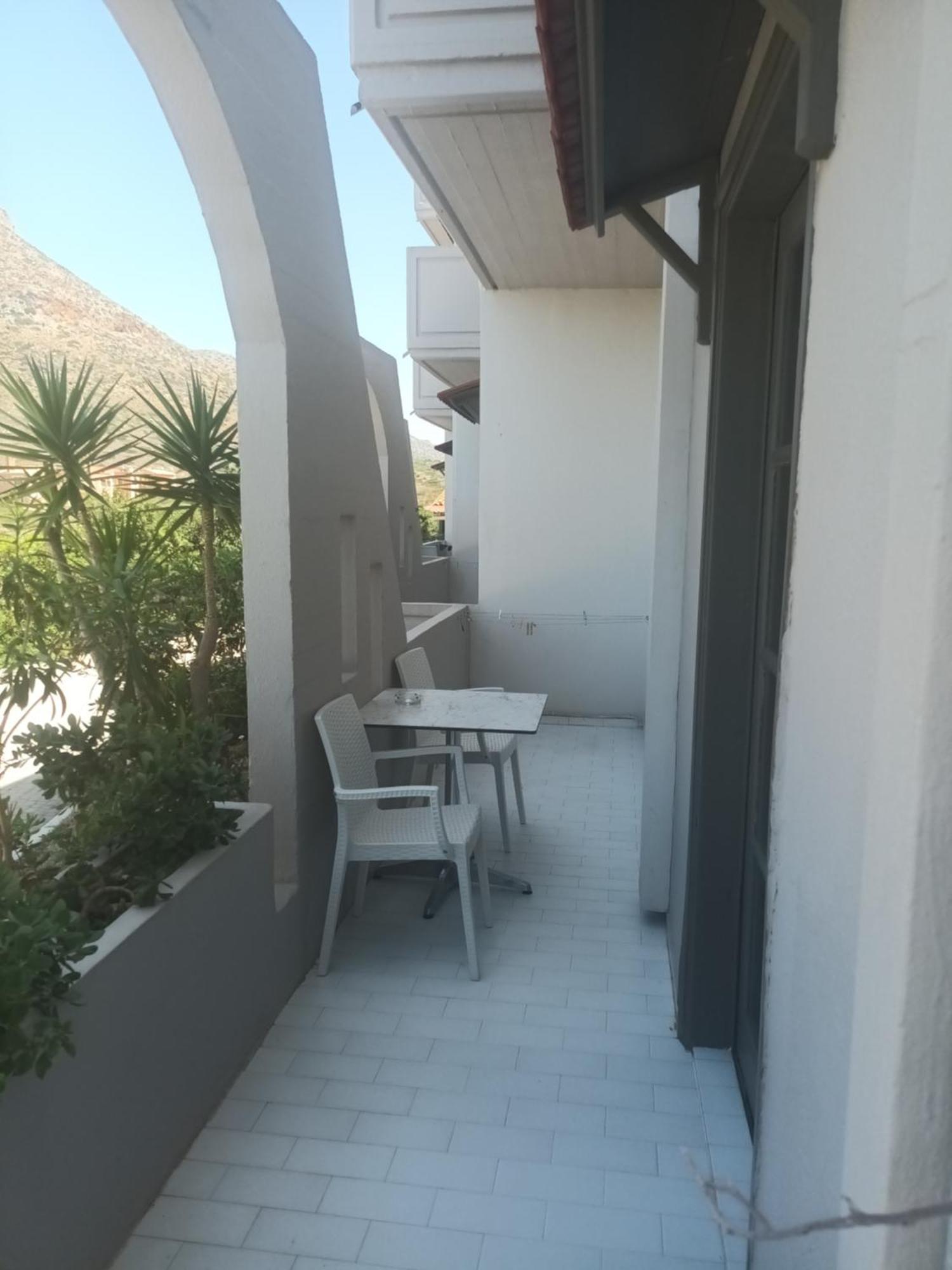 Cathrin Suites Stavrós Extérieur photo
